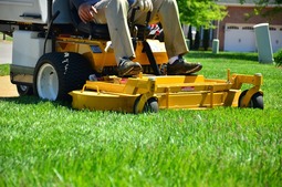4 ways lawn care businesses can earn income during off seasons lawn care businesses